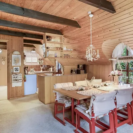 Adina - From The Sea By Interhome 펜션