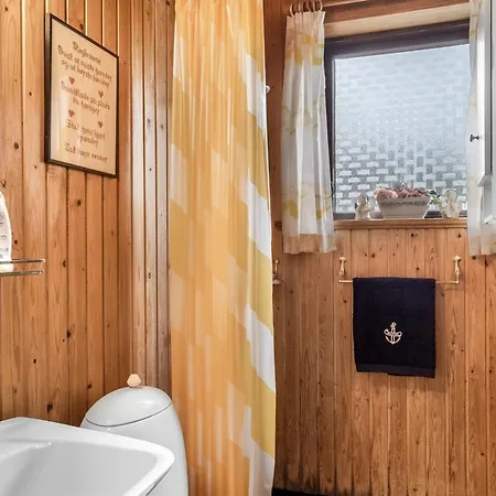 Hébergement de vacances Adina - From The Sea By Interhome *